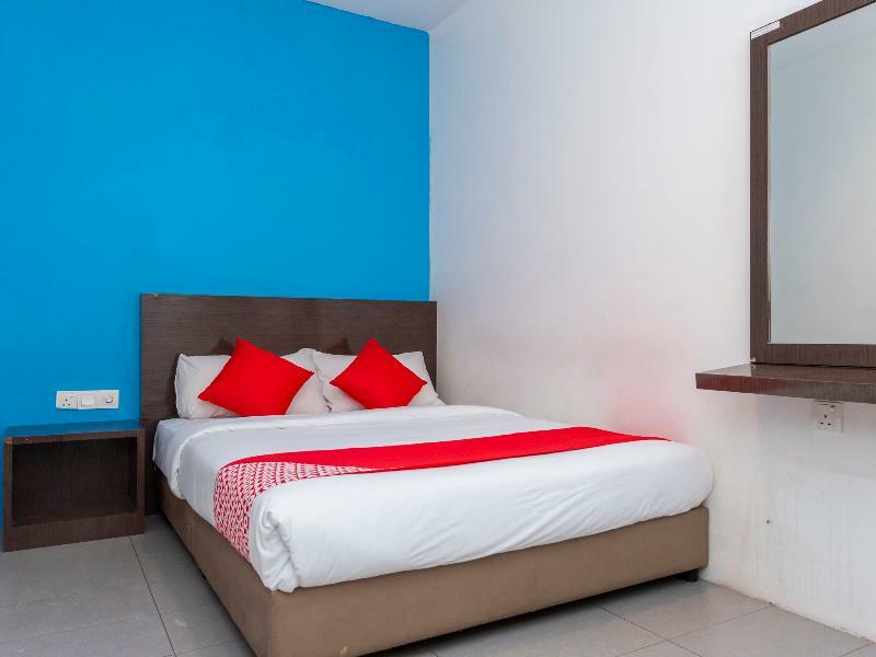 Golden Pearl Hotel Near Universiti Tun Hussein Onn Malaysia Uthm Batu Pahat Exterior foto